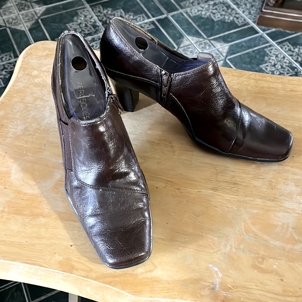 Aerosoles Dk Brown Ankle Boot  Size 9b Slightly Used As Is